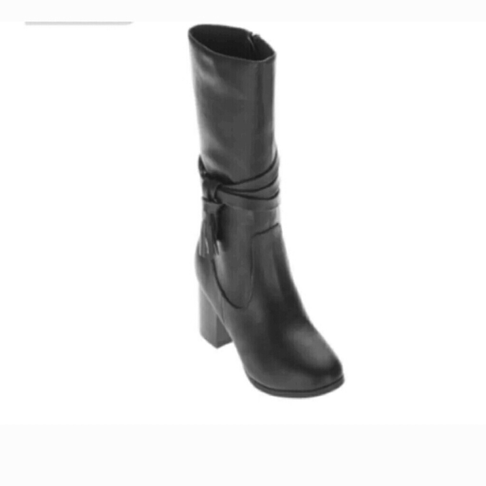 Faded glory girls black heeled boots with tassel